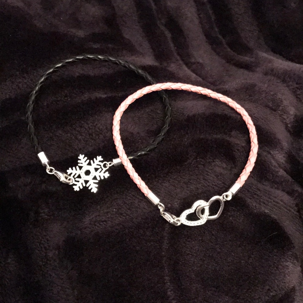TWO BRACELETS ❄️💖